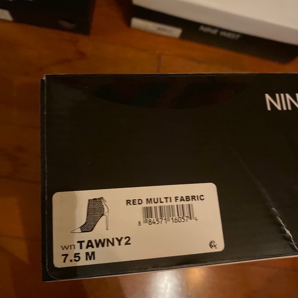 Tawny Dress Booties Size - Picture 9 of 9